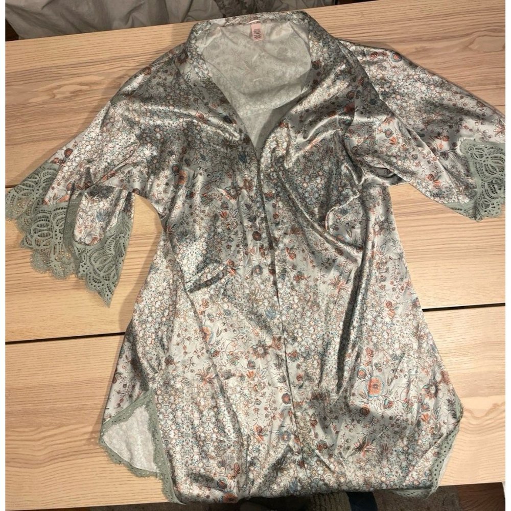 Victoria’s Secret Satin Robe